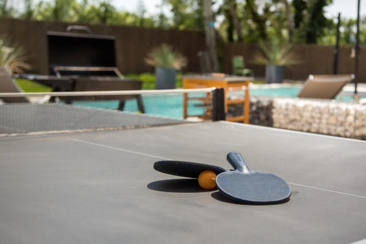 Holiday home In Elsama Piscine Chauffee Villa L'Isle-sur-la-Sorgue